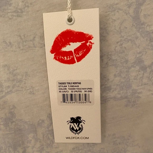 Wildfox Tagged Toile Heritag Shirt Sleeve Tee - Picture 4 of 5